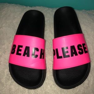VS PINK slides